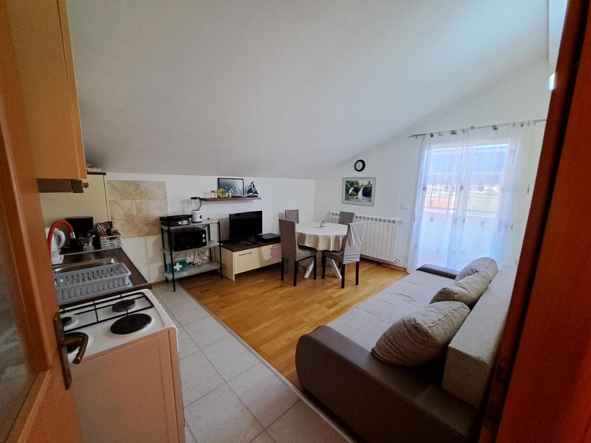 Ferienwohnung Casa Antonio With Swimming Pool Novigrad Istria Exterior foto