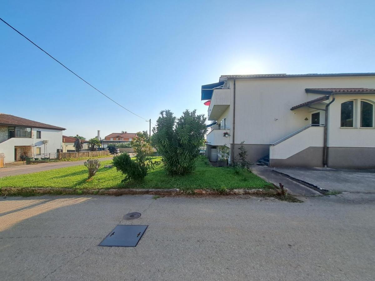 Ferienwohnung Casa Antonio With Swimming Pool Novigrad Istria Exterior foto